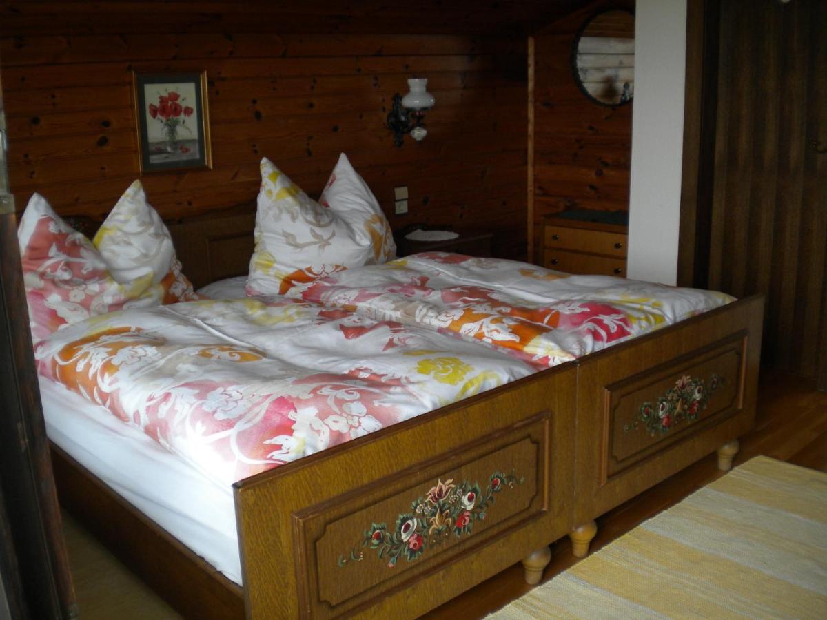 Gaestezimmer Weiss Maria Taferl Chambre photo
